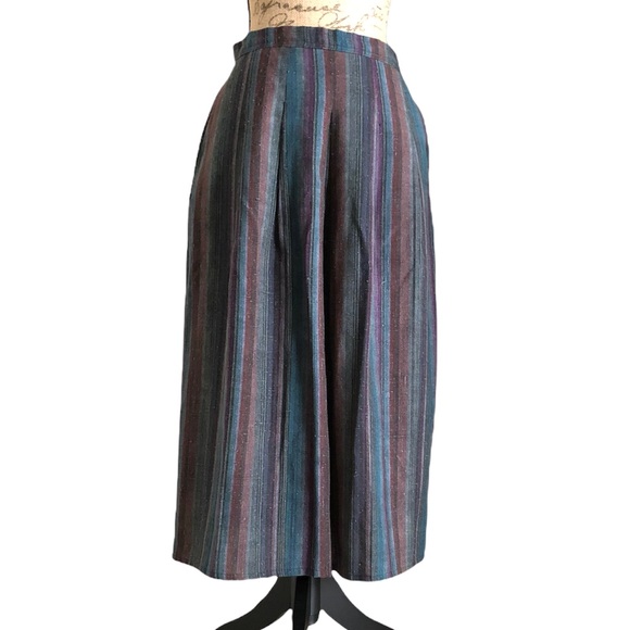 Handmade Causal Chic Side-Buttoned Full A-Line Skirt - Picture 12 of 15